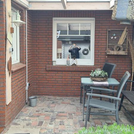 Lotta'S Ferienhaeuschen Appartement Emden Buitenkant foto