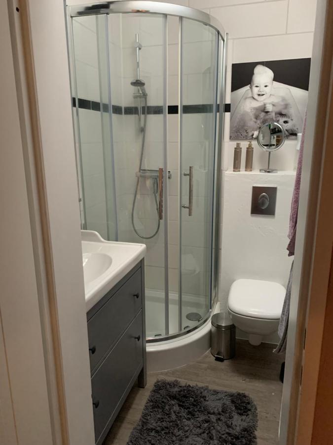Lotta'S Ferienhaeuschen Appartement Emden Buitenkant foto