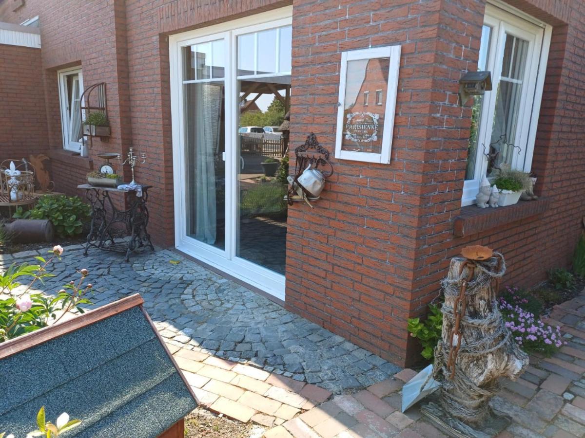Lotta'S Ferienhaeuschen Appartement Emden Buitenkant foto