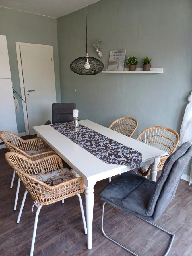 Lotta'S Ferienhaeuschen Appartement Emden Buitenkant foto