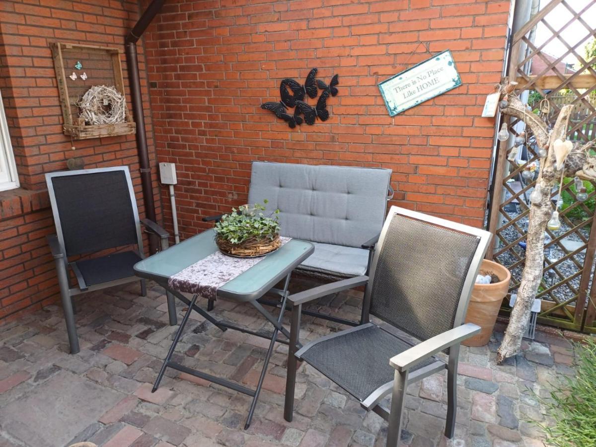 Lotta'S Ferienhaeuschen Appartement Emden Buitenkant foto